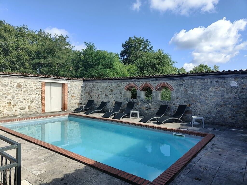 Maison en pierre LA CHAPELLE MONTBRANDEIX (87440) IMMOBILIER DU PERIGORD